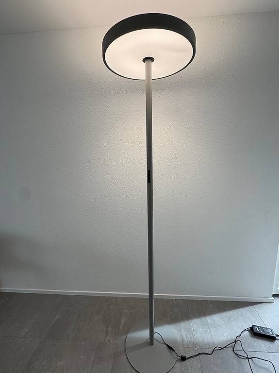 Lampade: CONTINI LED Büro-Stehleuchte Lucent dimmbar – Usato da Ebikon venduto da sherra 1