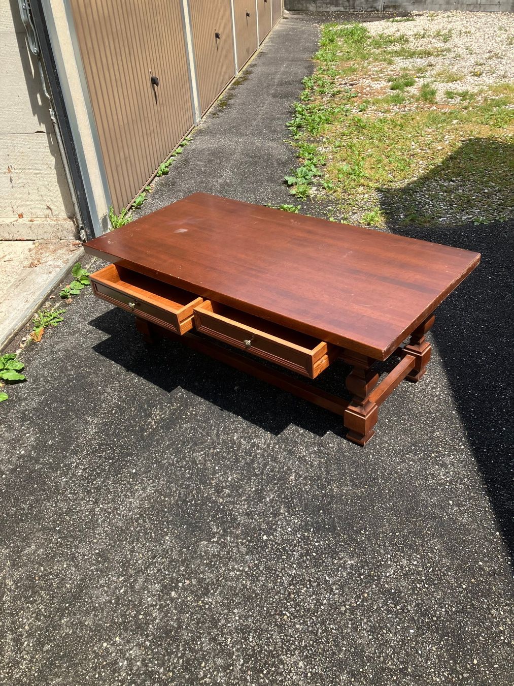 Tavoli: Table de salon en bois massif – Usato da Tavannes venduto da dada017
