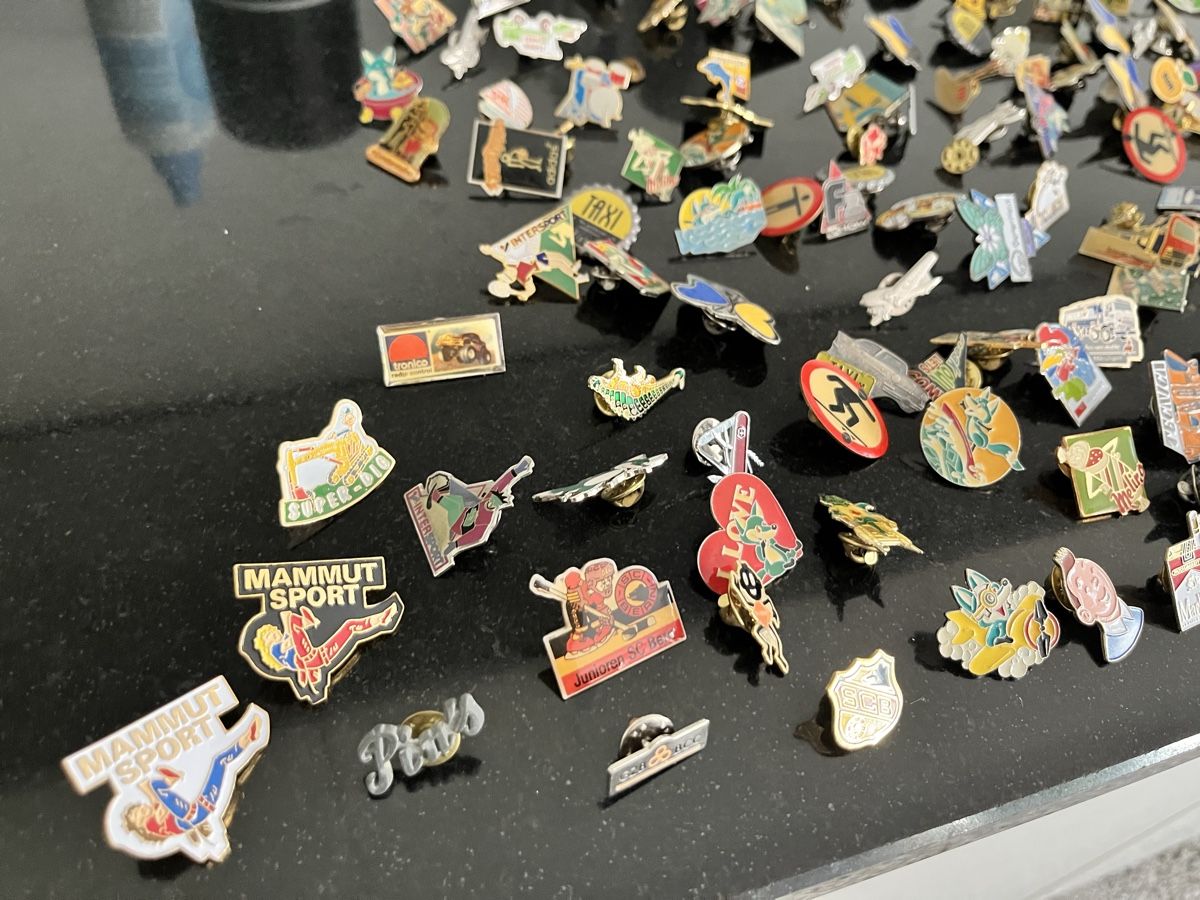 Plaketten & Abzeichen: PIn Sammlung Lot 758 gramm – Gebraucht aus Basel von thi0ja 4