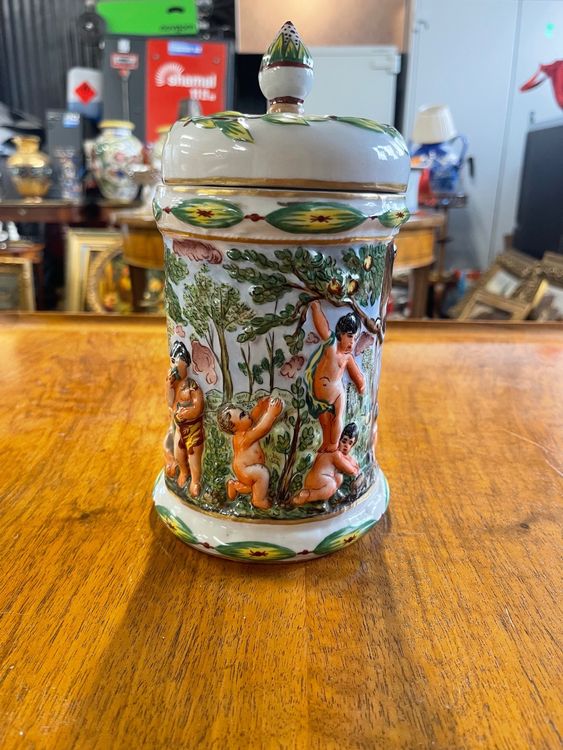 Louche ancienne biscuit porcelaine CAPODIMONTE Ladle old bi 35