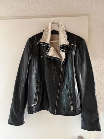Veste en cuir noir Ricano doublée fausse fourrure T. L