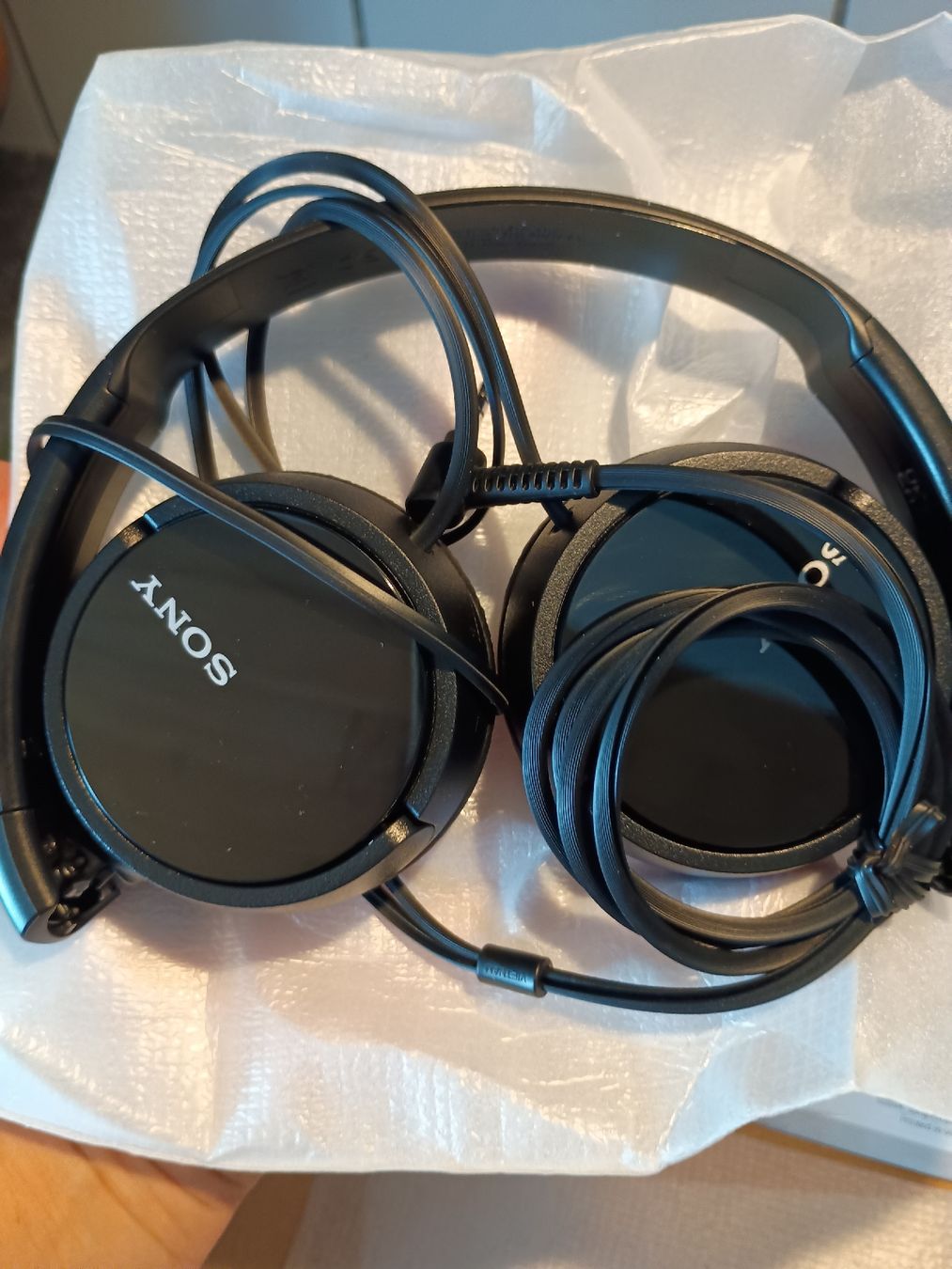 Sony Cuffie: Kopfhörer neu Sony – Nuovo (secondo la descrizione) da Gersau venduto da .InAn. 2