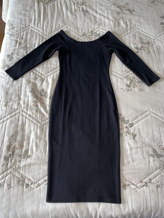 ✨ Zara fitted midi dress / longuette ✨