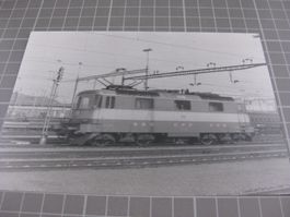Echtfoto Swiss-Express Re 4/4 II