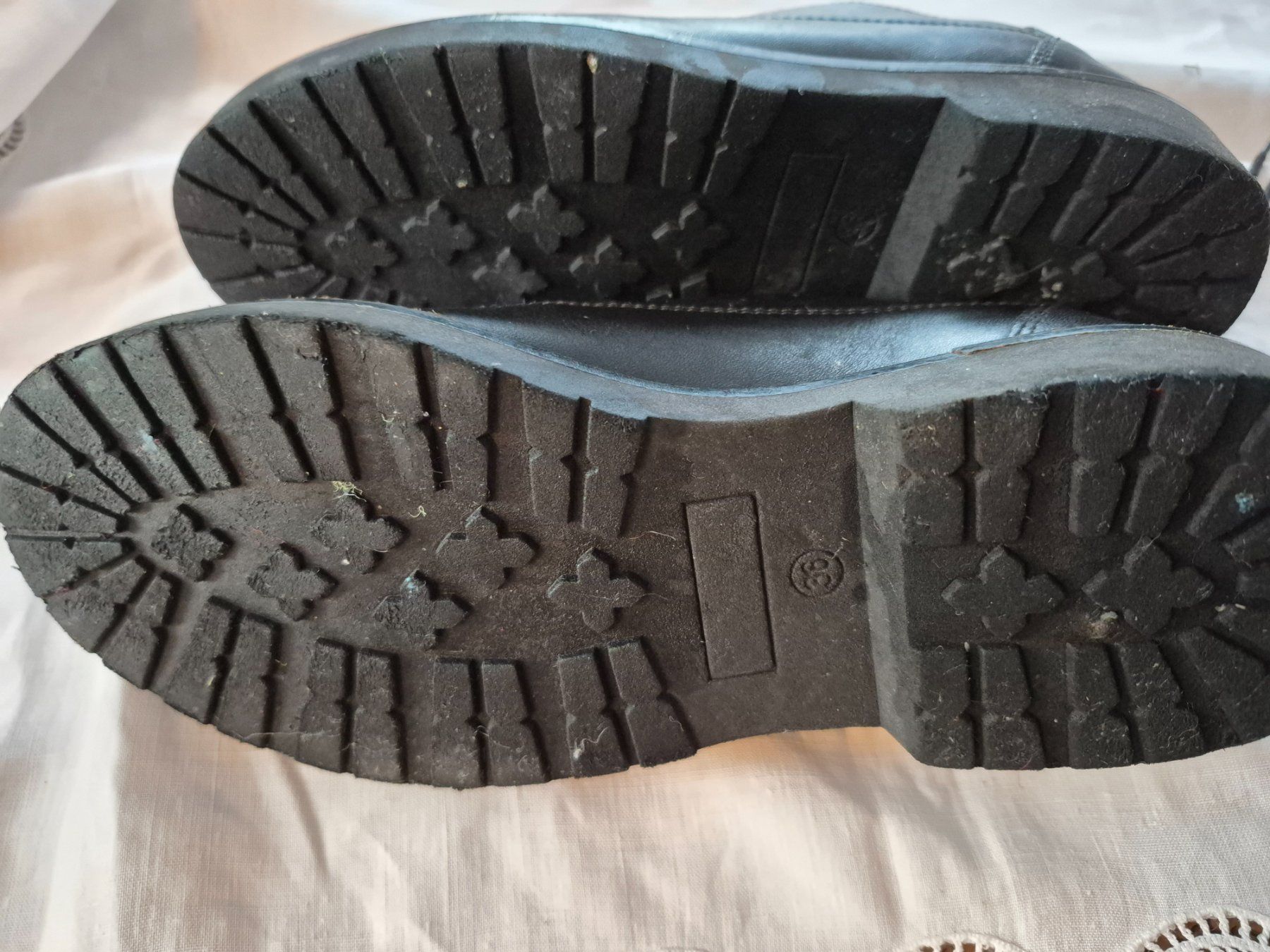 Jonak Scarpe da donna: Chaussures Jonak en cuir – Usato da charmoille venduto da mir_my9f 2