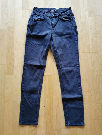 Graue Jeans, Chicoree, Gr. 36
