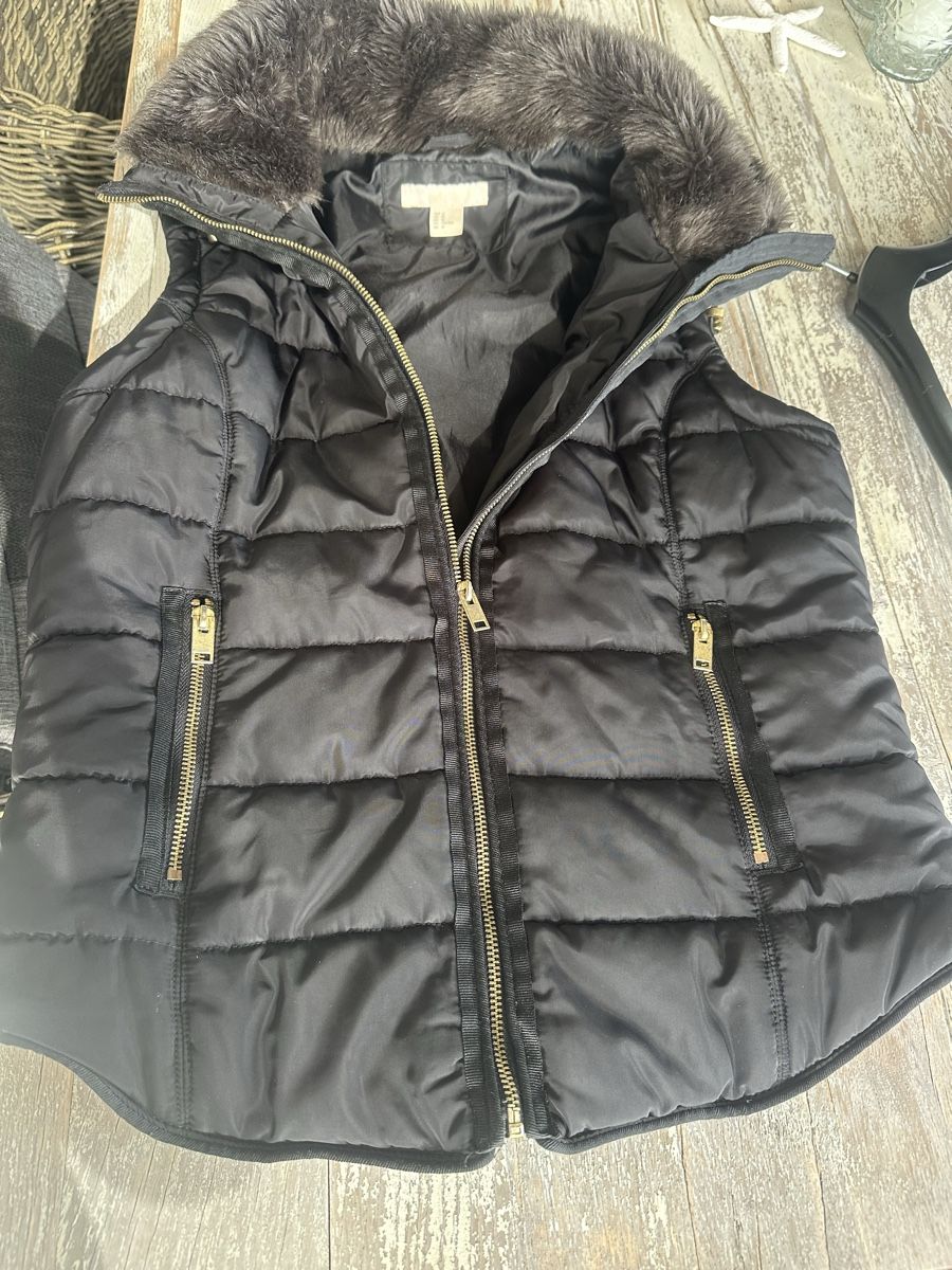 H&M Gilets & Westen: Daunengilet  – Gebraucht aus Zürich von renba1 2
