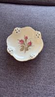 Elegante kleine Porzellanschale / Zierteller von Herend 