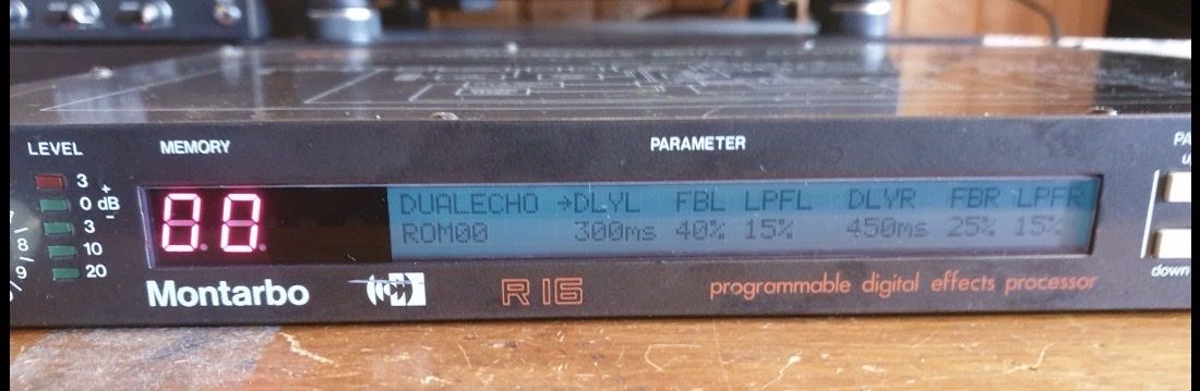 Strumenti musicali: Montarbo R16 - Rare vintage FX Processor, Reverb, Delay etc. – Usato da Zürich venduto da 1cut2 5