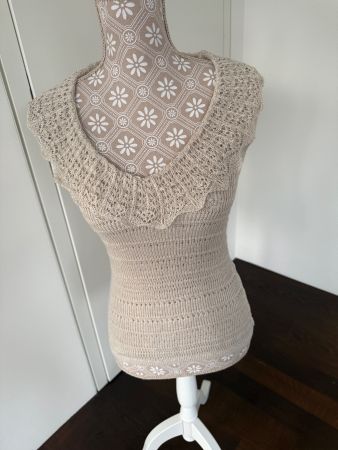 Zara Top Gr.S
