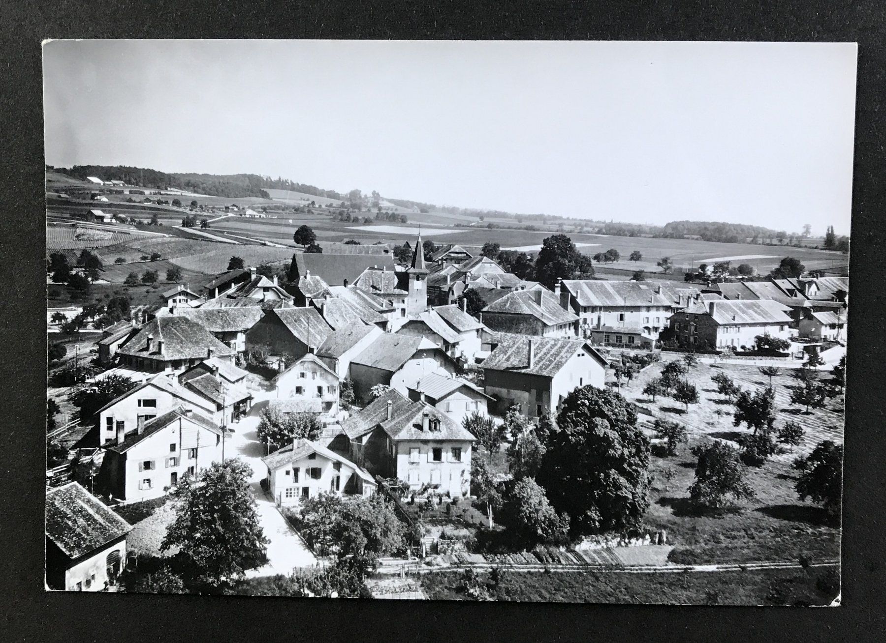 Cartoline postali: ANSICHTSKARTE VILLARS-SOUS-YENS – Usato da Ostermundigen venduto da wini63