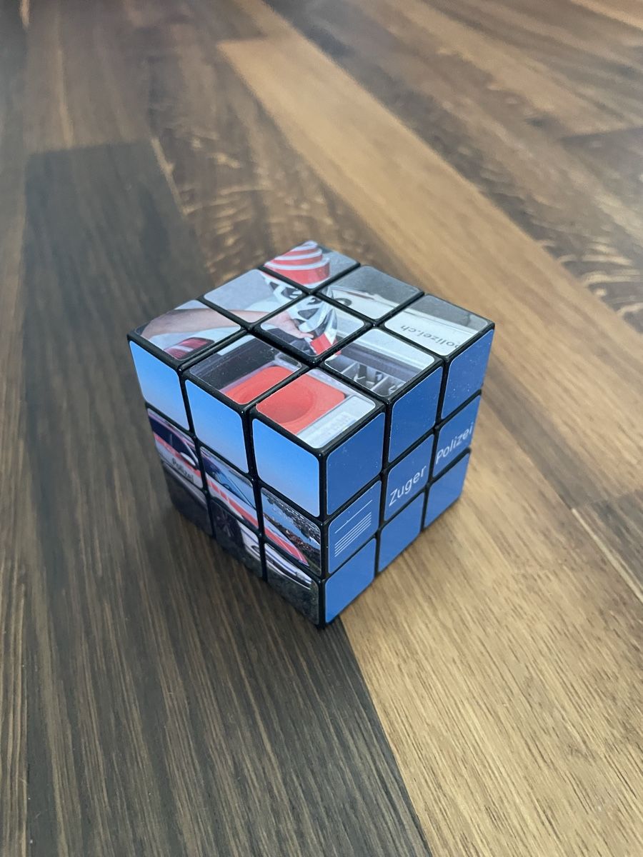 Giochi: Rubiks Cube Zuger Polizei – Usato da Müllheim-Dorf venduto da Wilernaescht