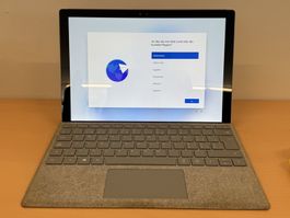 Microsoft Surface Pro 4 i5-6300U 4GB 128GB RV299