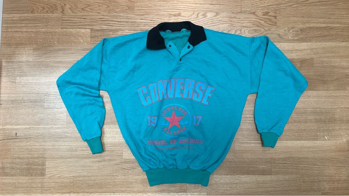 Converse Pulls & Sweat-shirts: Retro Converse Pullover türkis Grösse M – D'occasion à Luzern par ThrowbackVintage