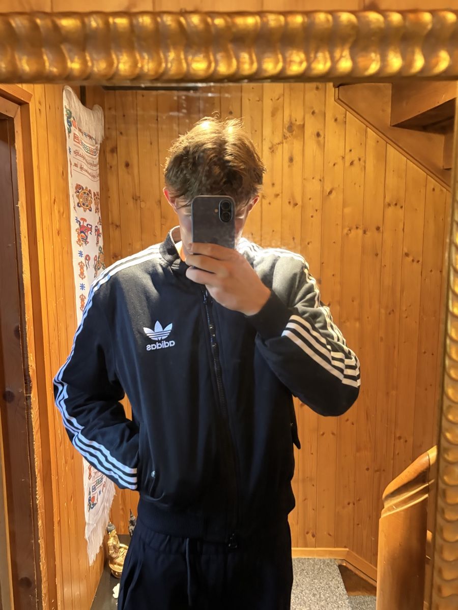 Adidas Jacken: Adidas Jacke  – Gebraucht aus Vilters von sele08_ale08 1