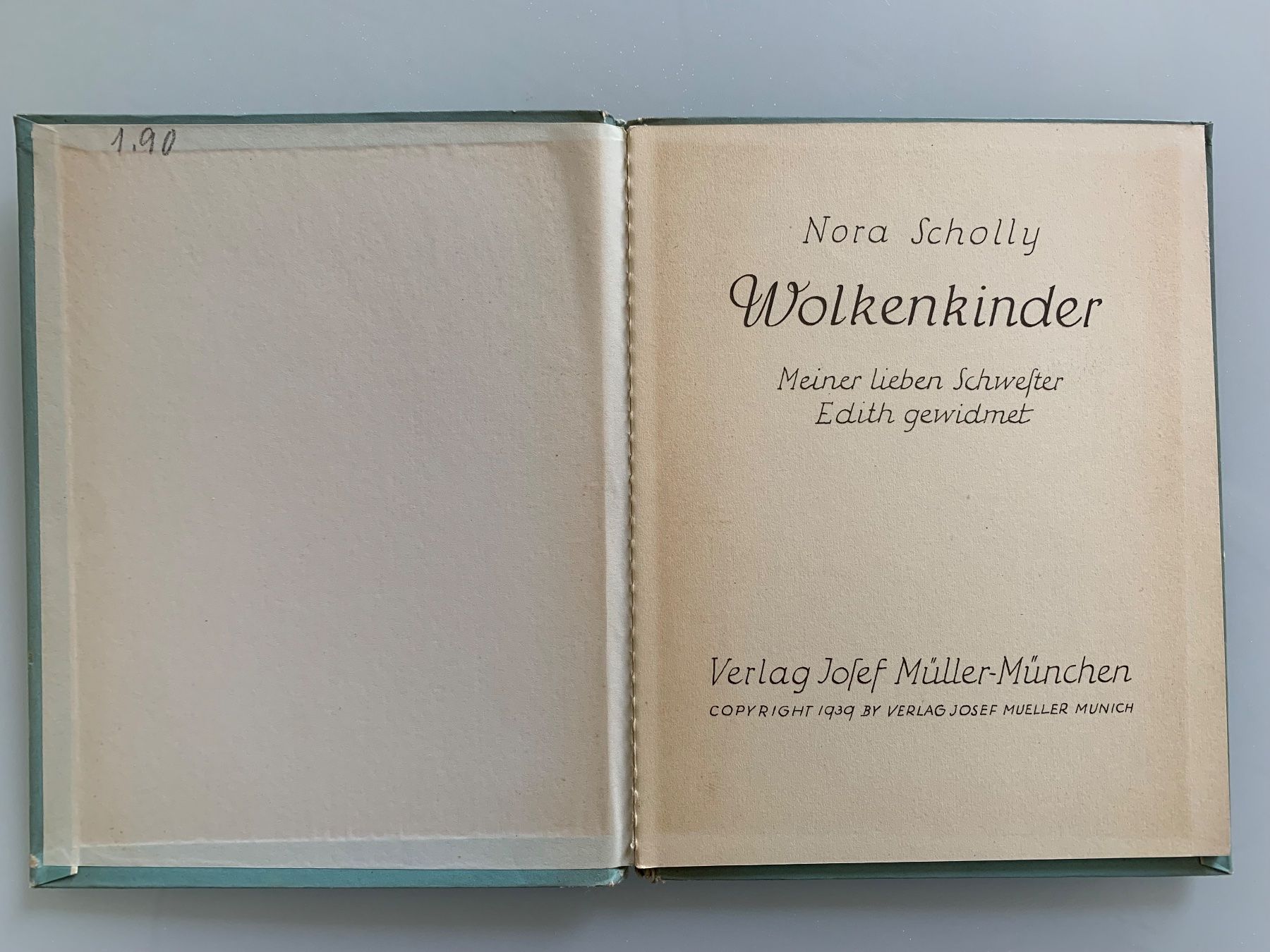 Bücher: Nora Scholly: Wolkenkinder – Gebraucht aus Basel von SusaSandig 1
