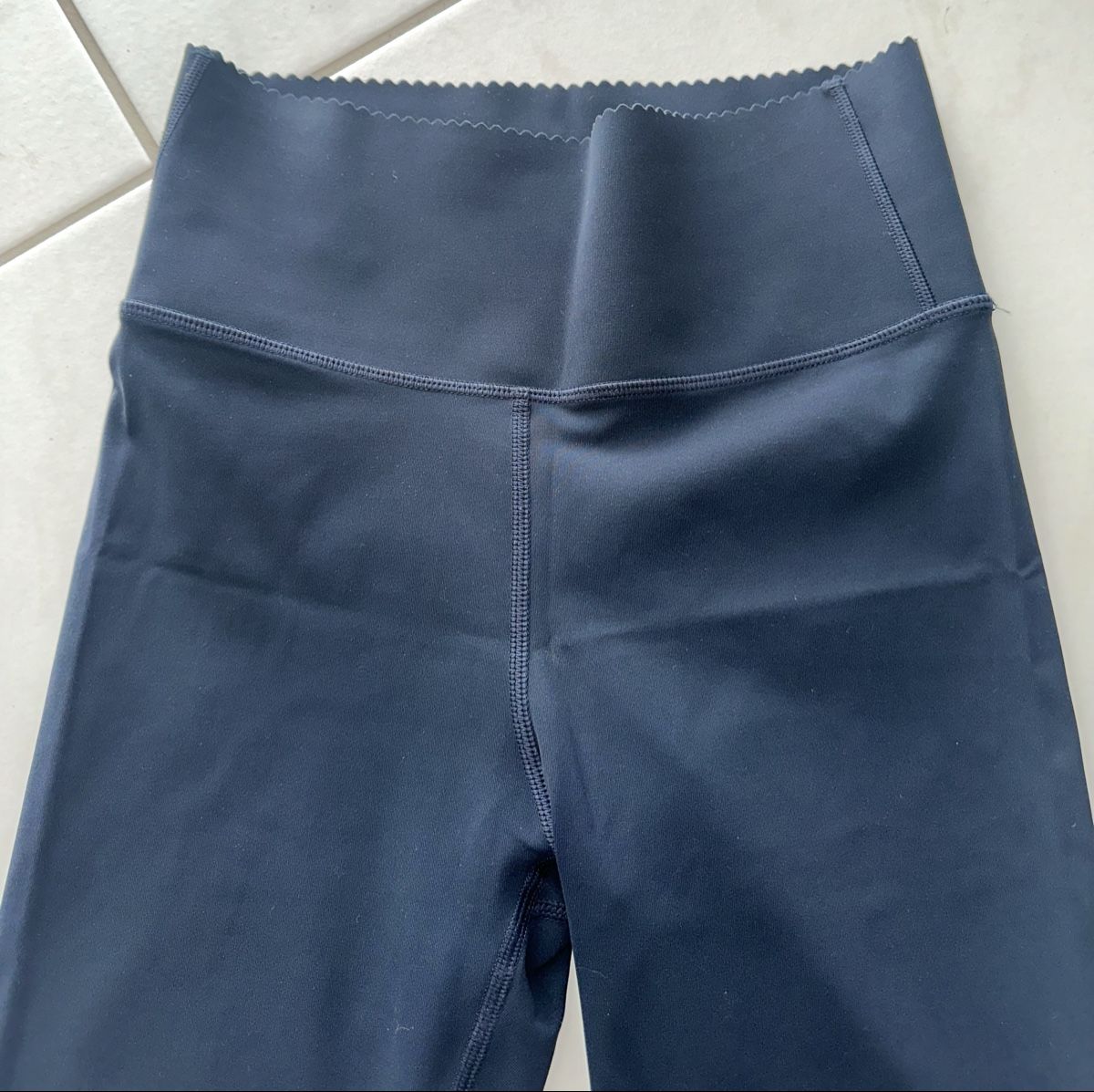 H&M Leggings: H&M SHAPING LEGGINS GR. S neuwertig  – Nuovo (secondo la descrizione) da Unteraegeri venduto da MH203 2