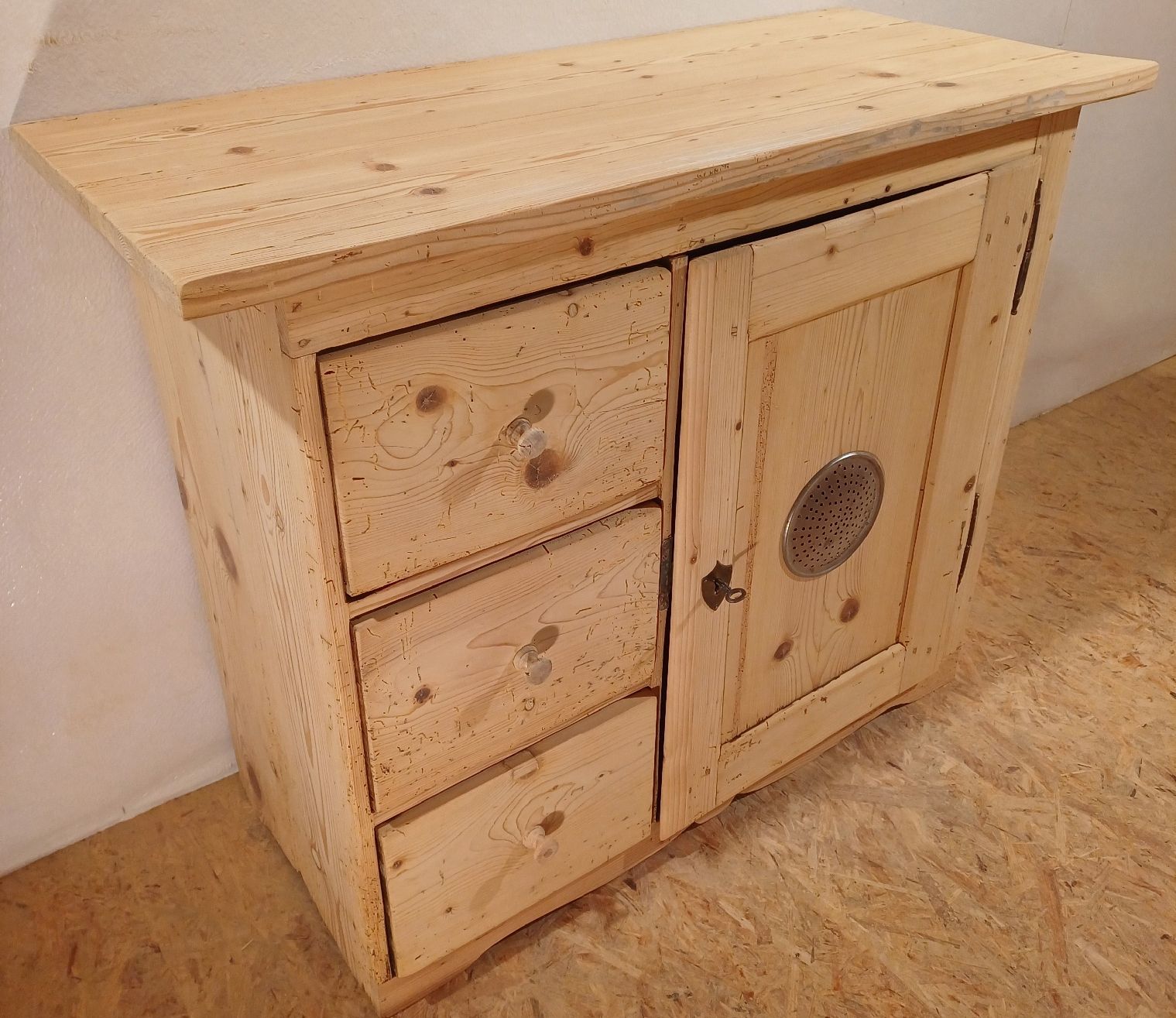 Cassettiere: Antike Tannenholz Schafreite – Usato da Stettfurt venduto da noaron 6