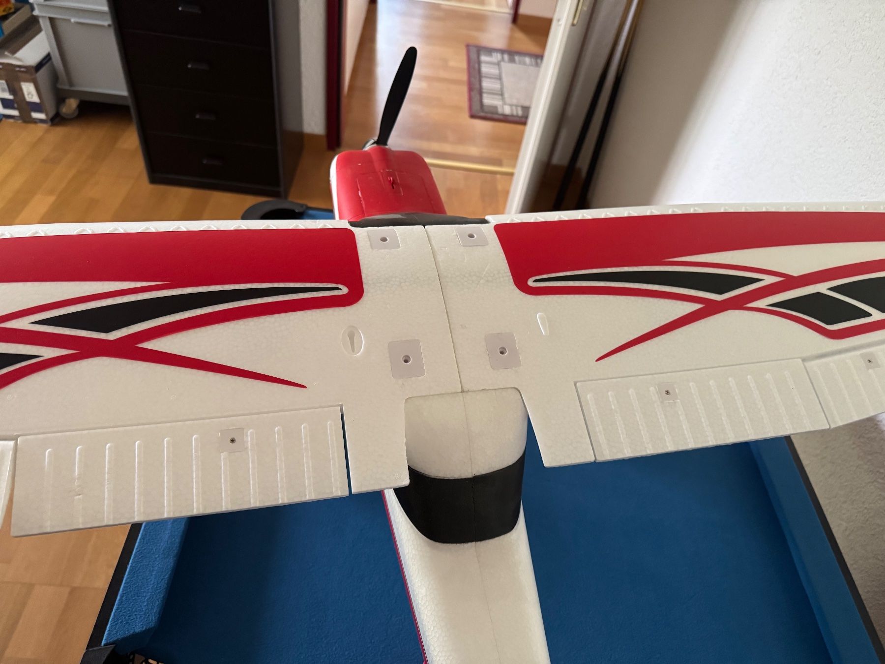Modellismo RC: Bigfoot von Arrows 1300mm – Nuovo (secondo la descrizione) da Menziken venduto da zulu-4 2