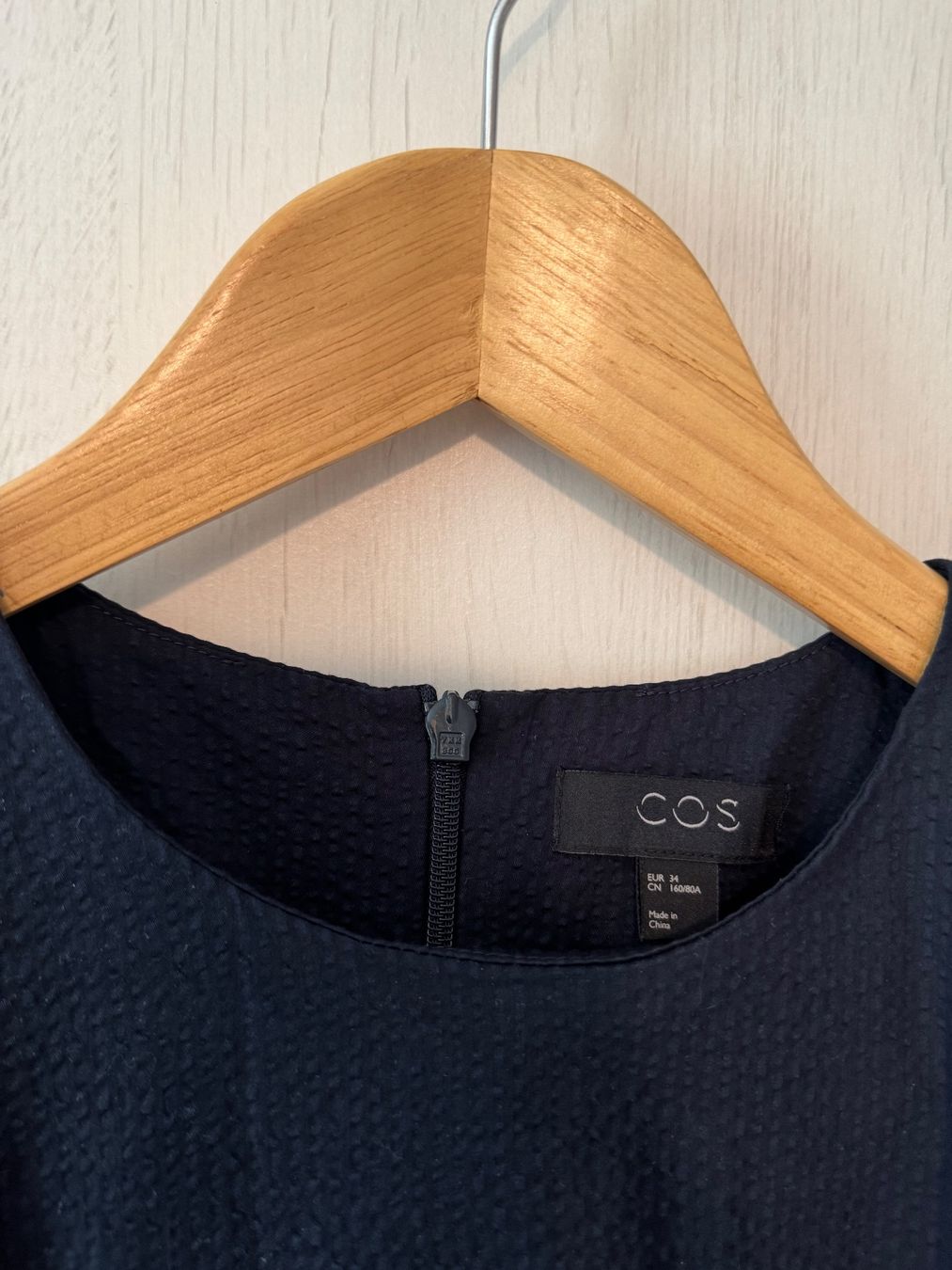 Cos Vestiti: COS dress – Usato da Kilchberg ZH venduto da ngt_hnw9 1