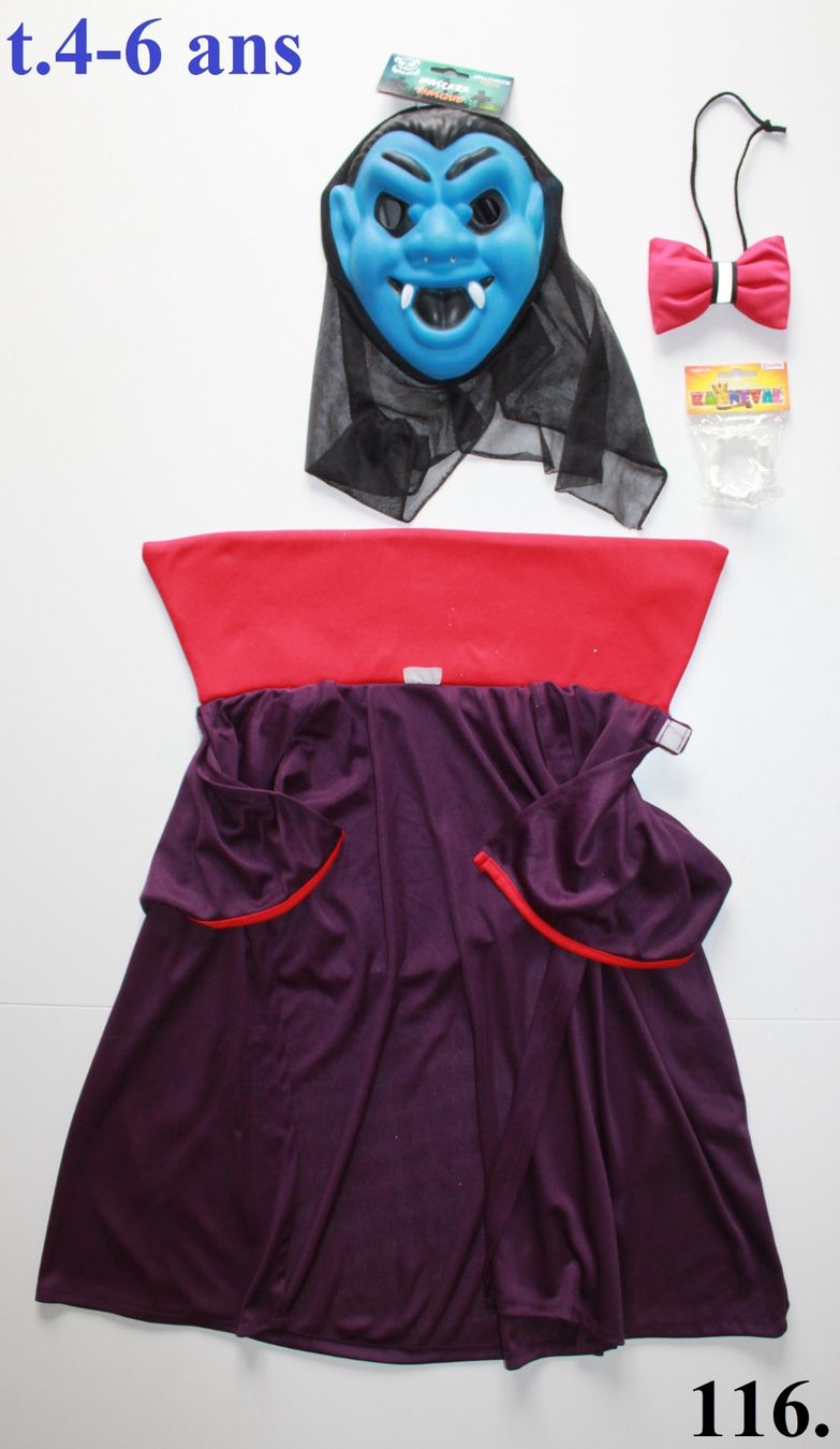 Costumi: Costume Dracula / vampire / Vampir t. 4 - 6 ans – Usato da Peseux venduto da CoolShoping