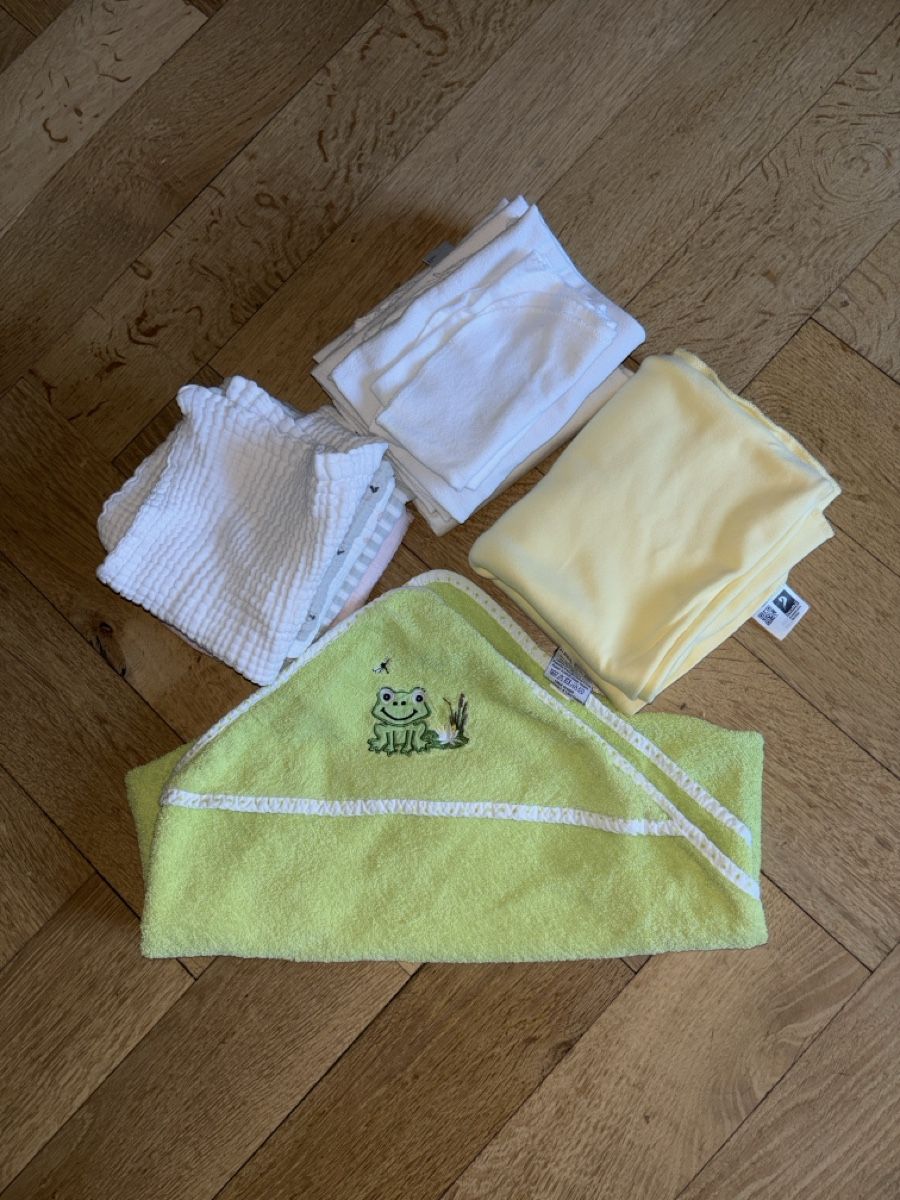 Serviettes de bain: Baby Tücher Set – D'occasion à Bern par Innpic