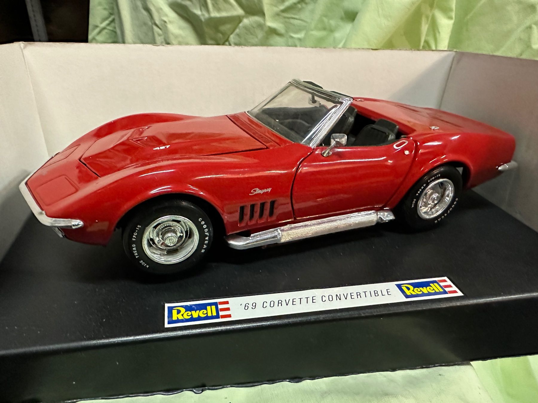 Revell Modellini d'auto: Chevrolet corvette gm 1969 Cabrio Oldtimer classic – Nuovo e nell'imballaggio originale da Reinach AG venduto da rares75 1