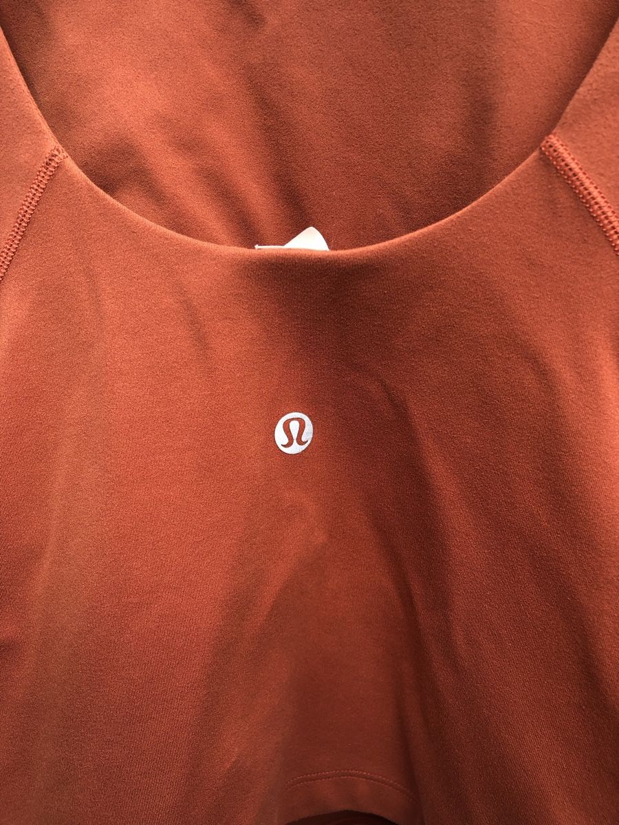 Lululemon Tops: Lulu Lemon top – Gebraucht aus Fribourg von ann_l9b7 2