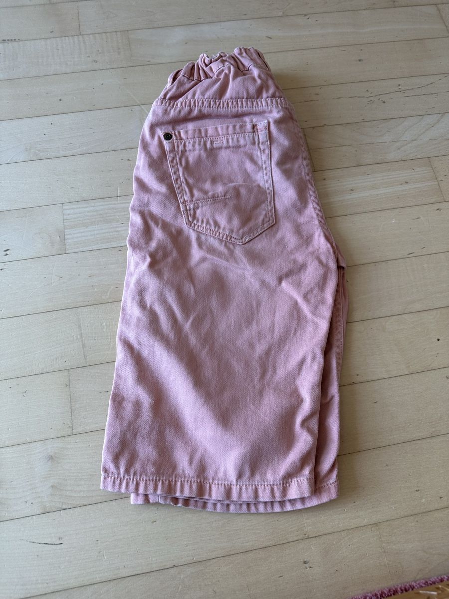 Kleiderpakete & -sets: Kurze Hosen 152 – Gebraucht aus Zizers von special_peanuts 4