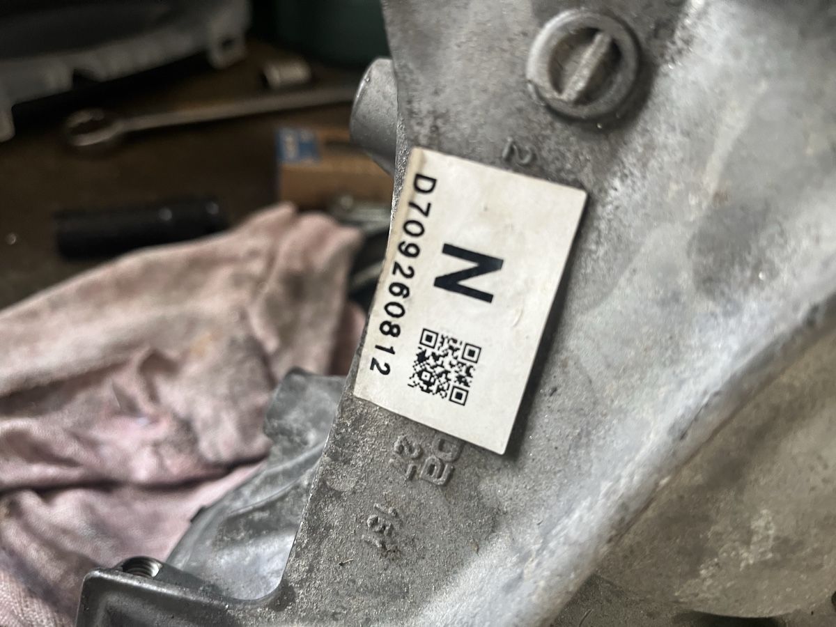 Mazda Tutti pezzi di ricambio auto: Mazda CX5 Differential hinten – Difettoso da Wuppenau venduto da Roman.M6165 6