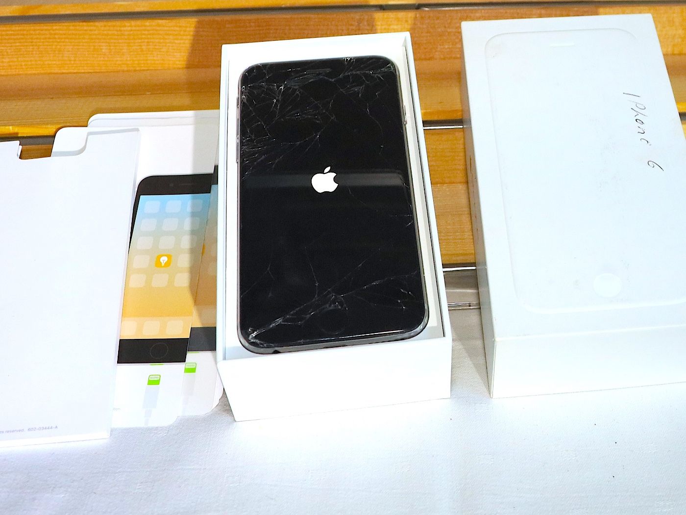Apple Portables: iPhone 6  64 GB – D'occasion à Ipsach par Merlux 3