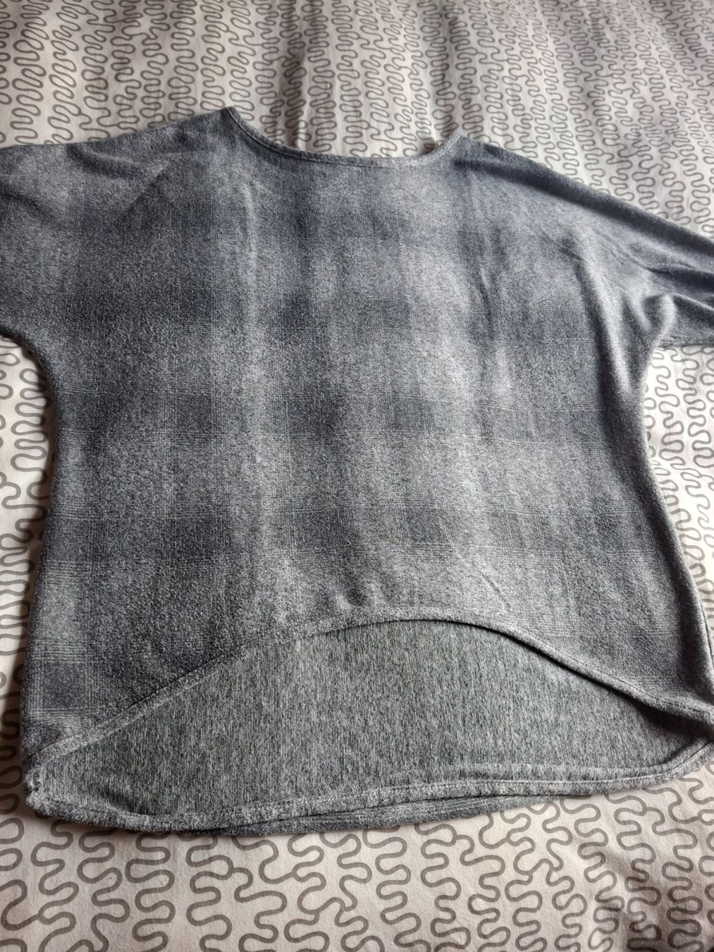 Pullover & Sweatshirts: Pull taille XL – Gebraucht aus Villiers von san_jn5w