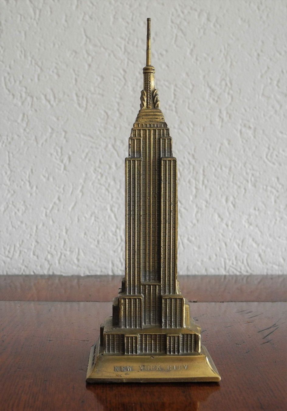 Cartoline postali: Empire State Building NY Vintage 1960s – Usato da Wünnewil venduto da ZappBlubbaDuff 1