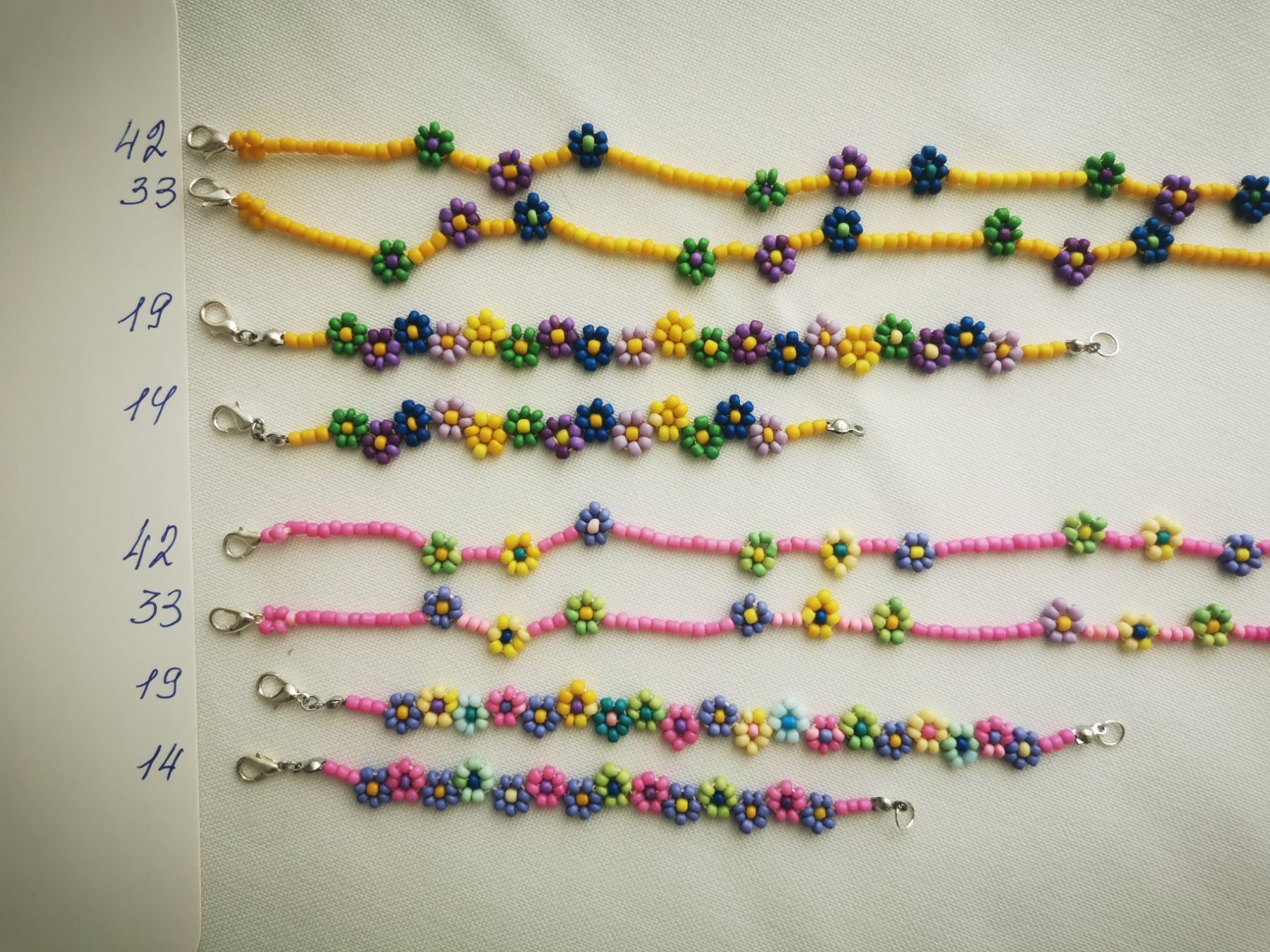 Bracciali & Braccialetti: Handgemachte Blumen-Armbänder, Halsketten – Nuovo (secondo la descrizione) da Niedergösgen venduto da lil_s6k8