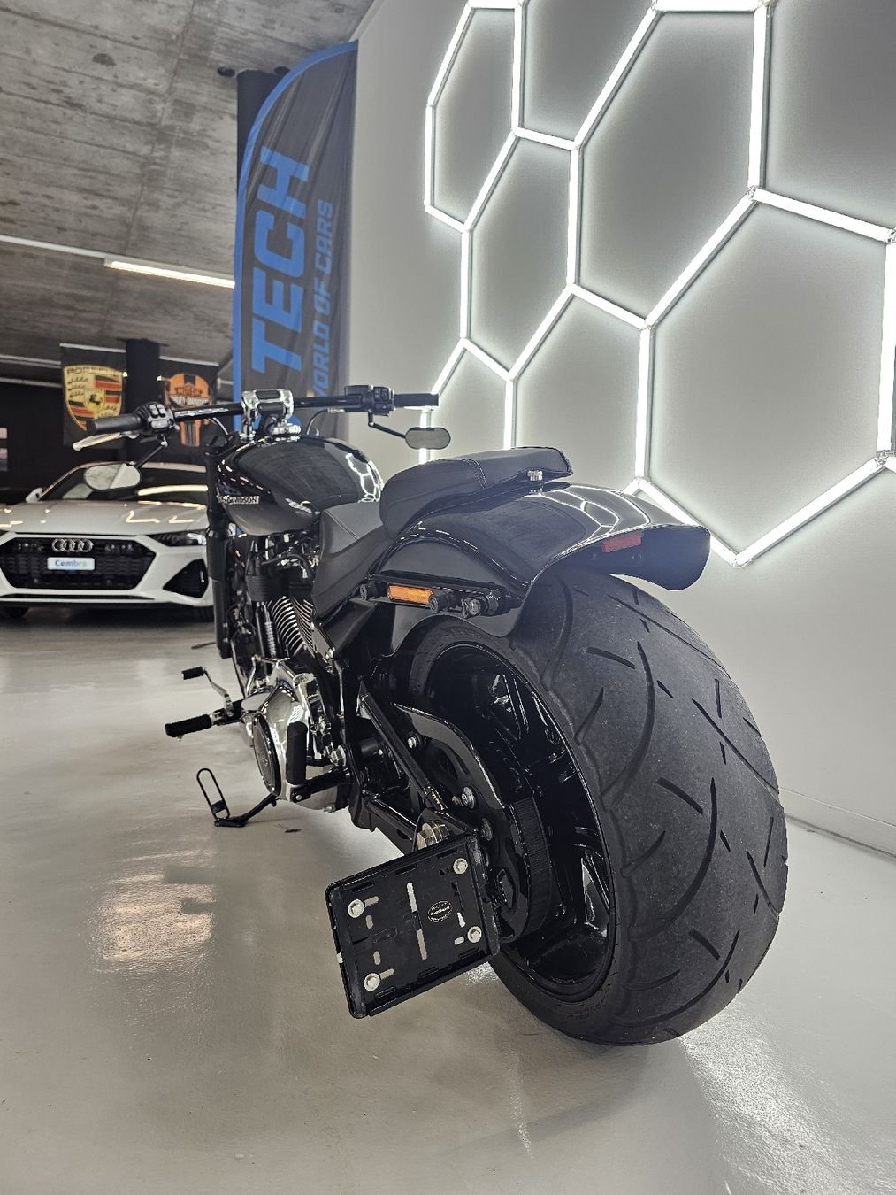 Harley-Davidson Chopper: Harley-Davidson FXBRS 114 – Nuovo (secondo la descrizione) da Winterthur venduto da JaskoSa 4