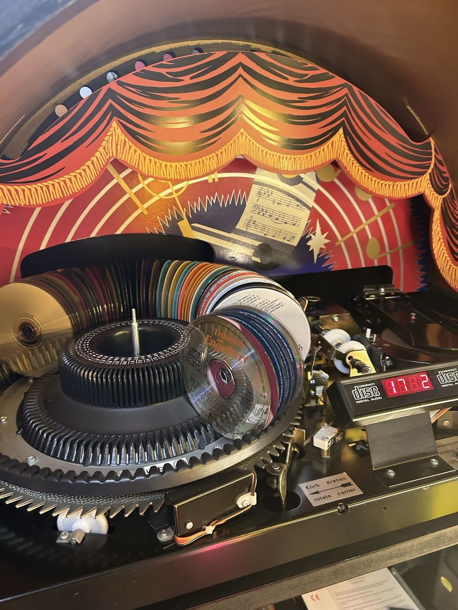 Wurlitzer Jukebox: Wurlitzer One More Time CD 100 – Usato da Muri AG venduto da Jaguar96 7