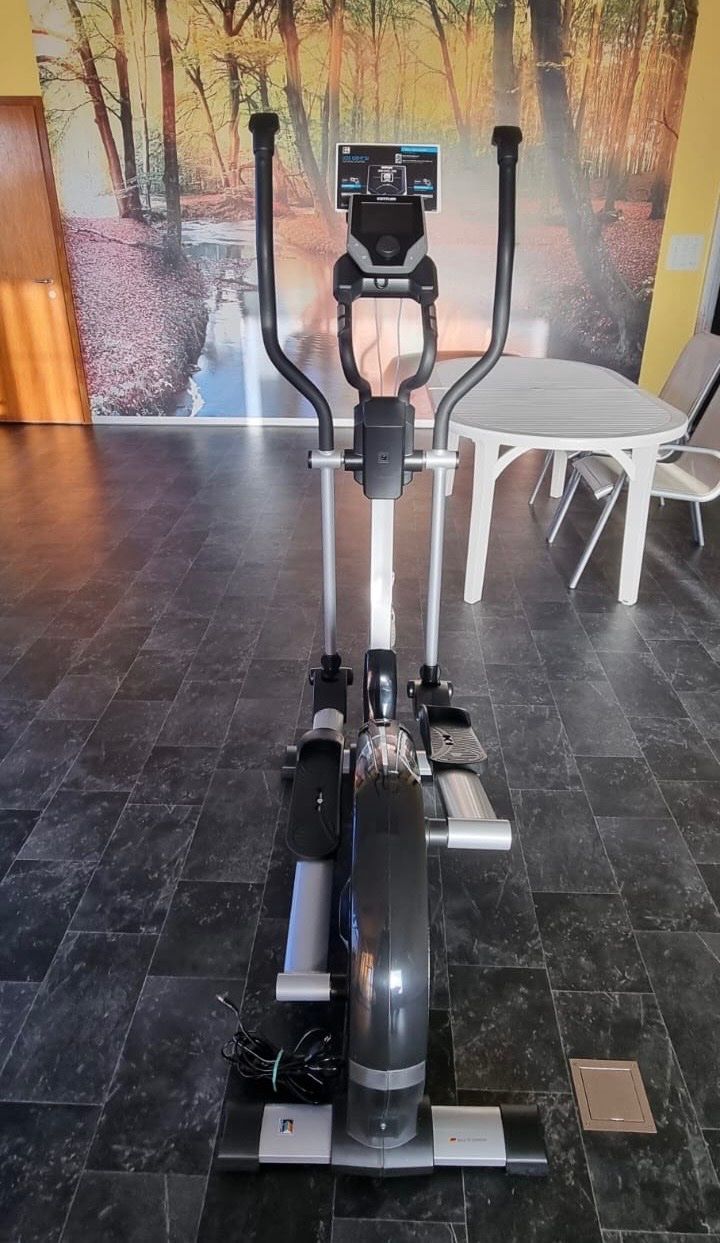 Kettler Vélos d'appartement: Crosstrainer Kettler CTR 5 – D'occasion à Bolligen par  3