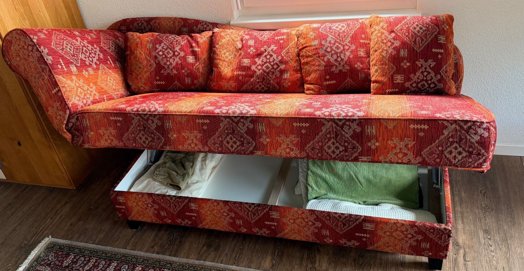Divani: Chaiselongue Recamiere Sofa Bettsofa – Usato da Effretikon venduto da A11A 9