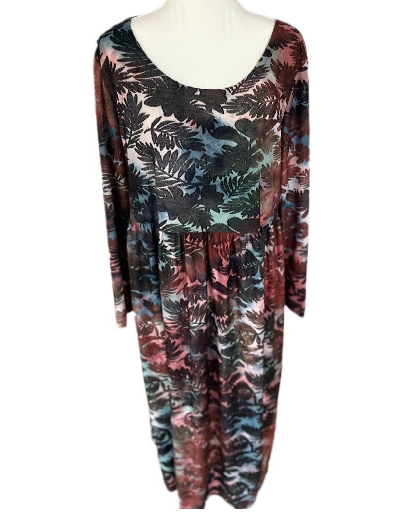 Vestiti: Winterliches Maxikleid mit Blumenmuster, Gr. 40/42 – Usato da Ebmatingen venduto da Mistelu 2