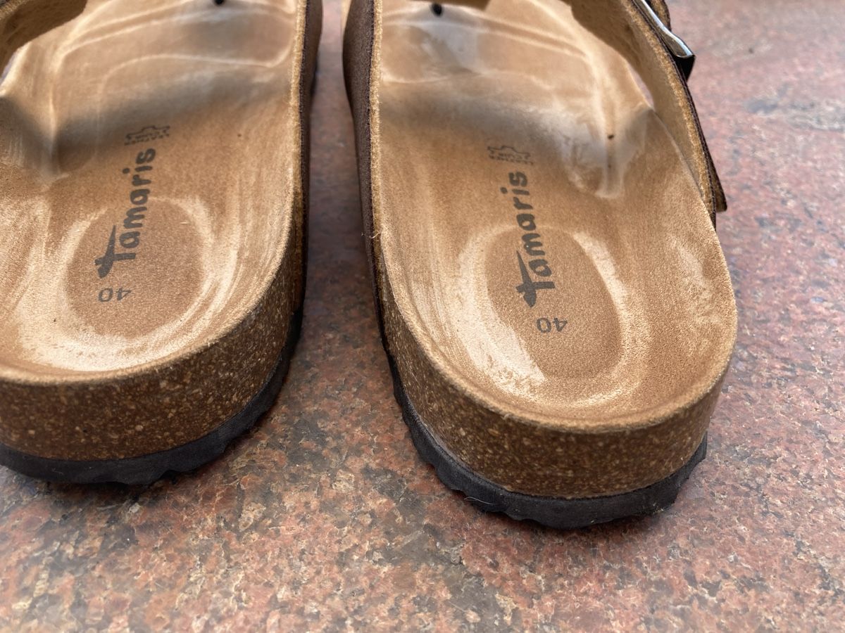 Tamaris Scarpe da donna: Neuwertige Ledersandalen, 40 – Nuovo (secondo la descrizione) da Riehen venduto da utabear 1