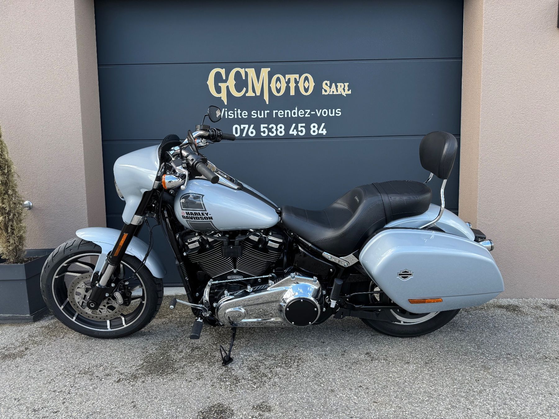 Harley-Davidson Chopper: Harley Davidson Softail Sport Glide 107 LEASING POSSIBLE – Usato da Echallens venduto da HD90 2
