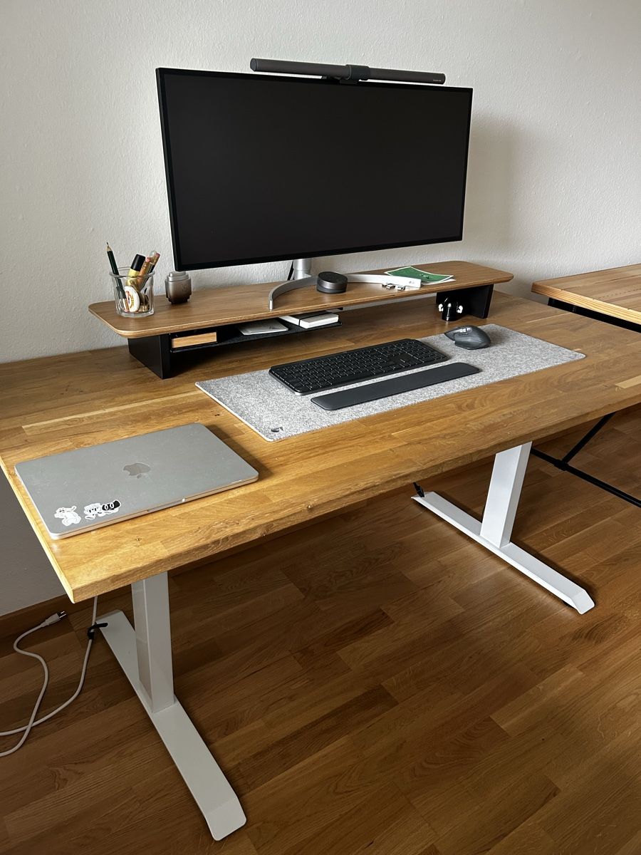 Schreibtische: standing desk – Gebraucht aus Zürich von lar_npv8 2