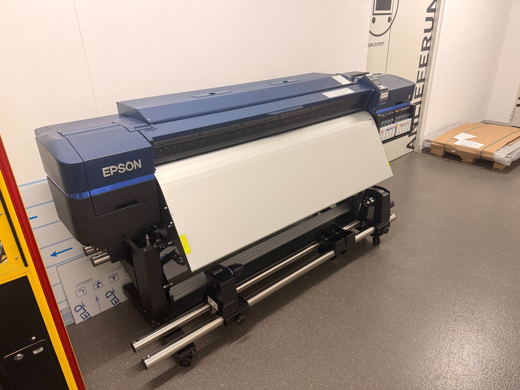 Epson Stampanti: EPSON SureColor S80600 Occasion – Usato da St. Erhard venduto da Dubi00 2