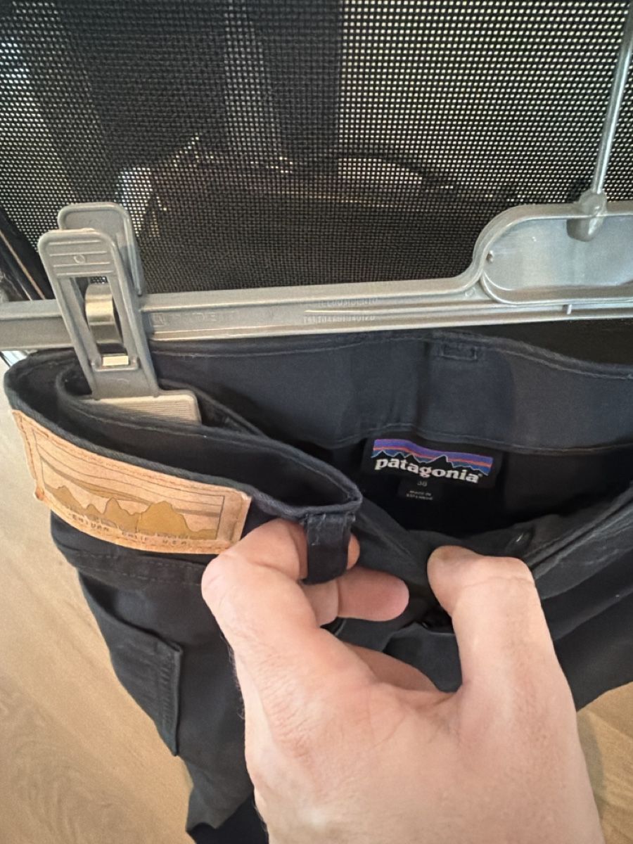Patagonia Pantaloni: Patagonia Trousers Size 38 – Usato da ZÜRICH venduto da anvilactual 1