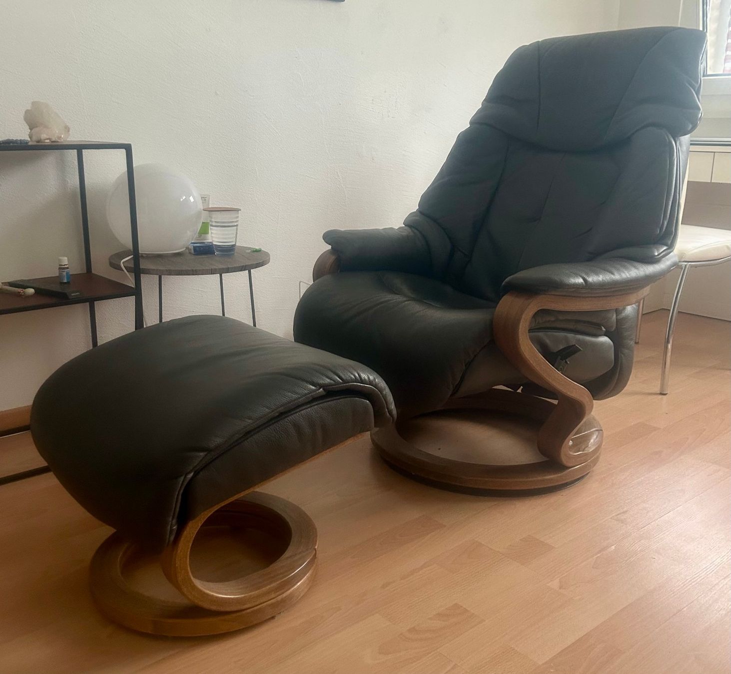 Himolla Poltrone: relaxstuhl leder, schwarz – Usato da Männedorf venduto da Marce0