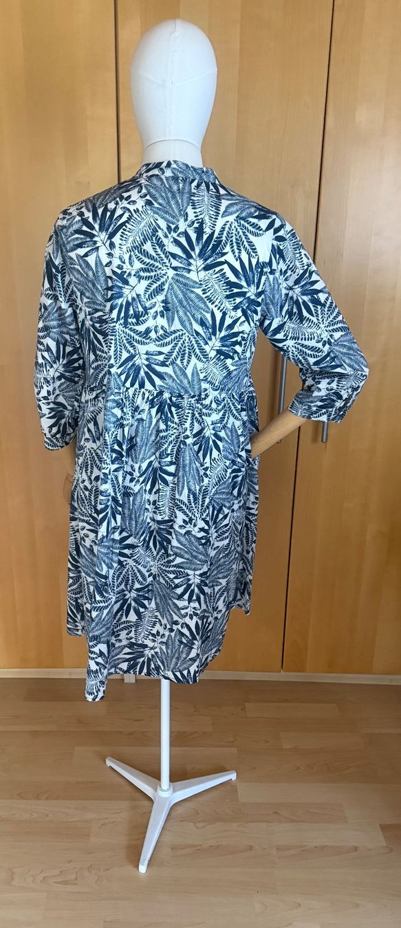 Nile Kleider: NILE Kleid Grösse M – Gebraucht aus Wilderswil von floh1969 1