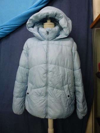VERO MODA HIMMELBLAUE STEPPJACKE LEICHT GR L NEU KAPUZE