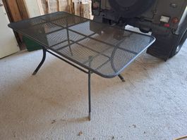Gartentisch Metall Gitter Muster 