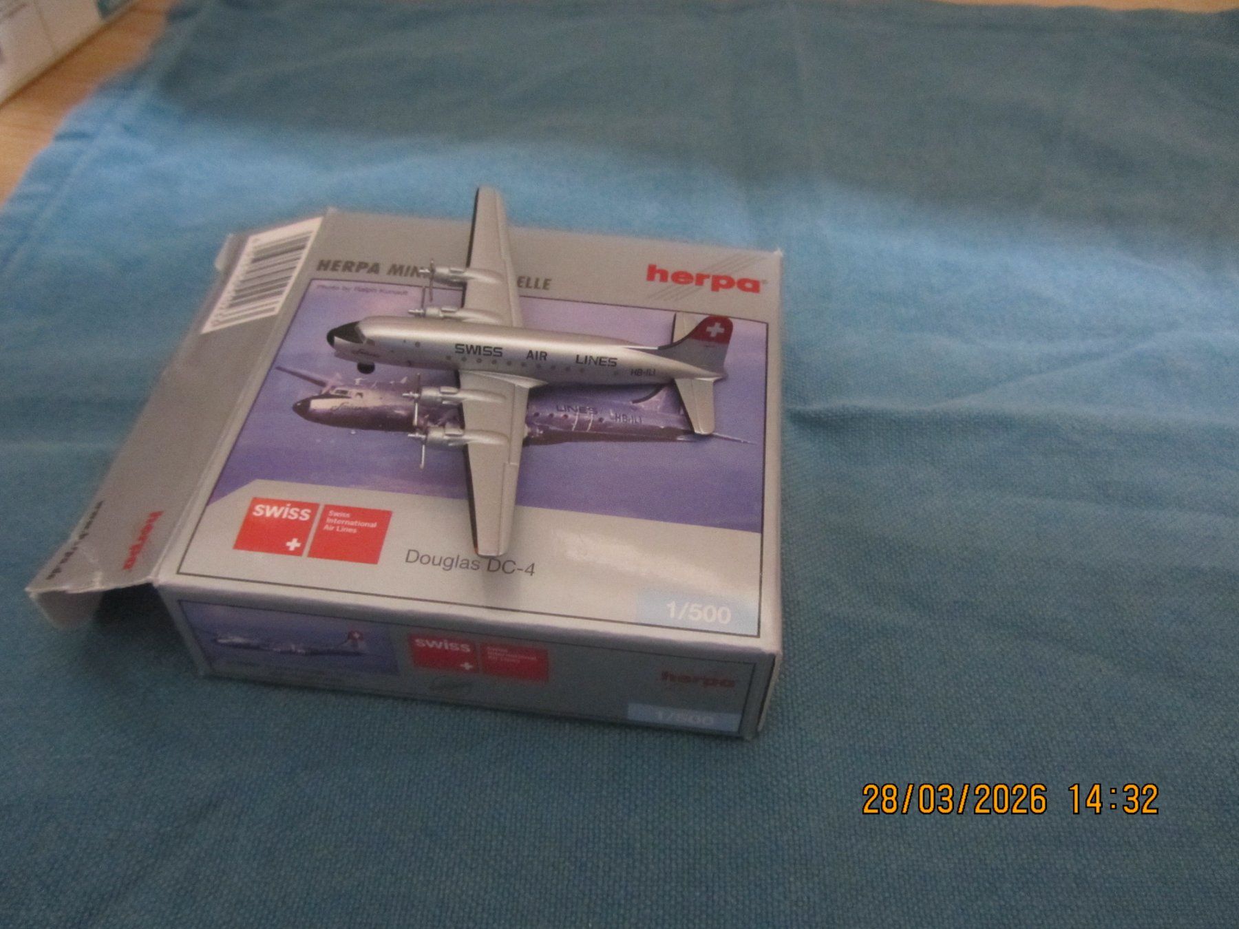 Herpa Kit di modellismo & Modellini statici: Herpa 1:500 Douglas DC-4 Swiss – Nuovo e nell'imballaggio originale da Kirchberg BE venduto da sonne88 1
