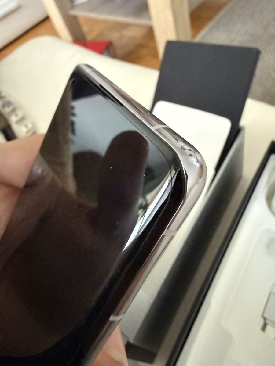 Oppo Telefoni cellulari / Smartphones: OPPO Find X5 5G – Usato da Winterthur venduto da SvenSascha 4